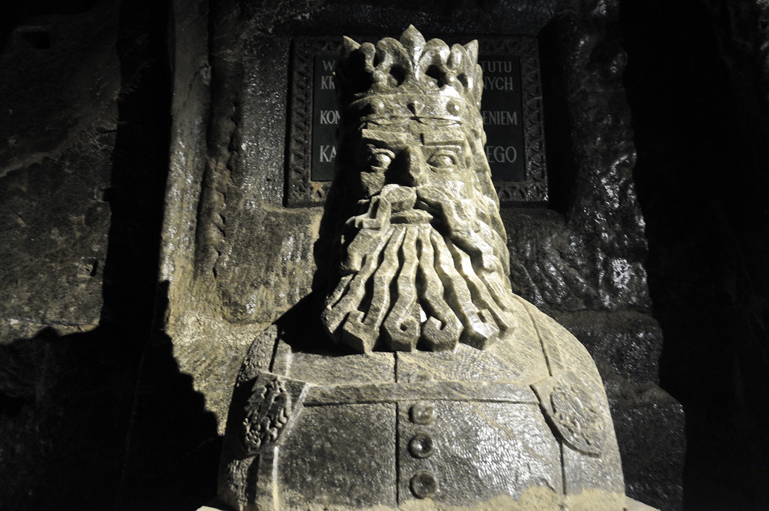 Poland Travel guide Wieliczka Salt Mine Salt King Statue