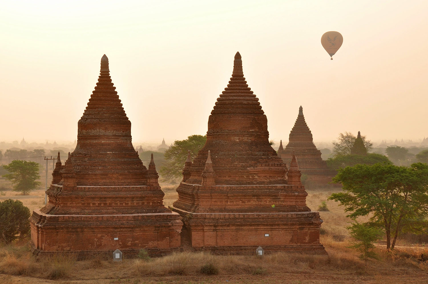 Bagan Temples best sunrise