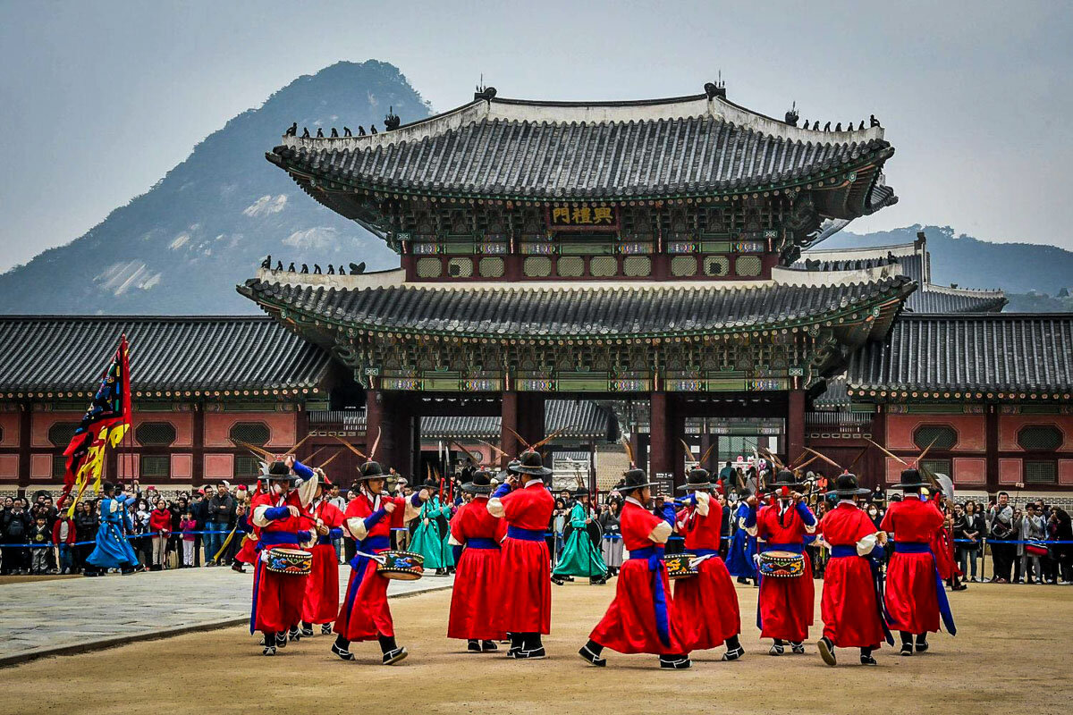 18 Unique & Fun Things to Do in Seoul | Two Wandering Soles