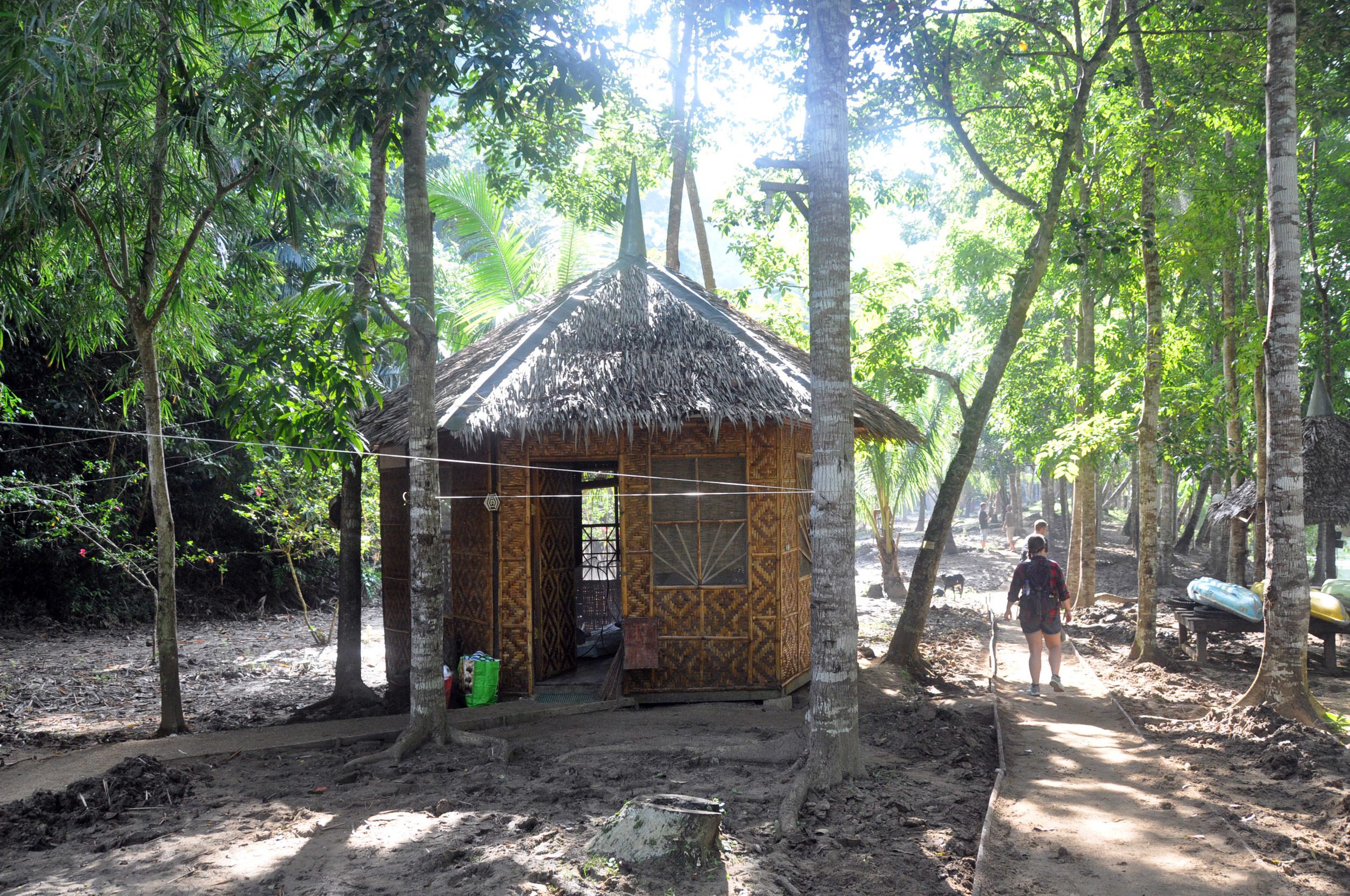 Philippines Nuts Huts