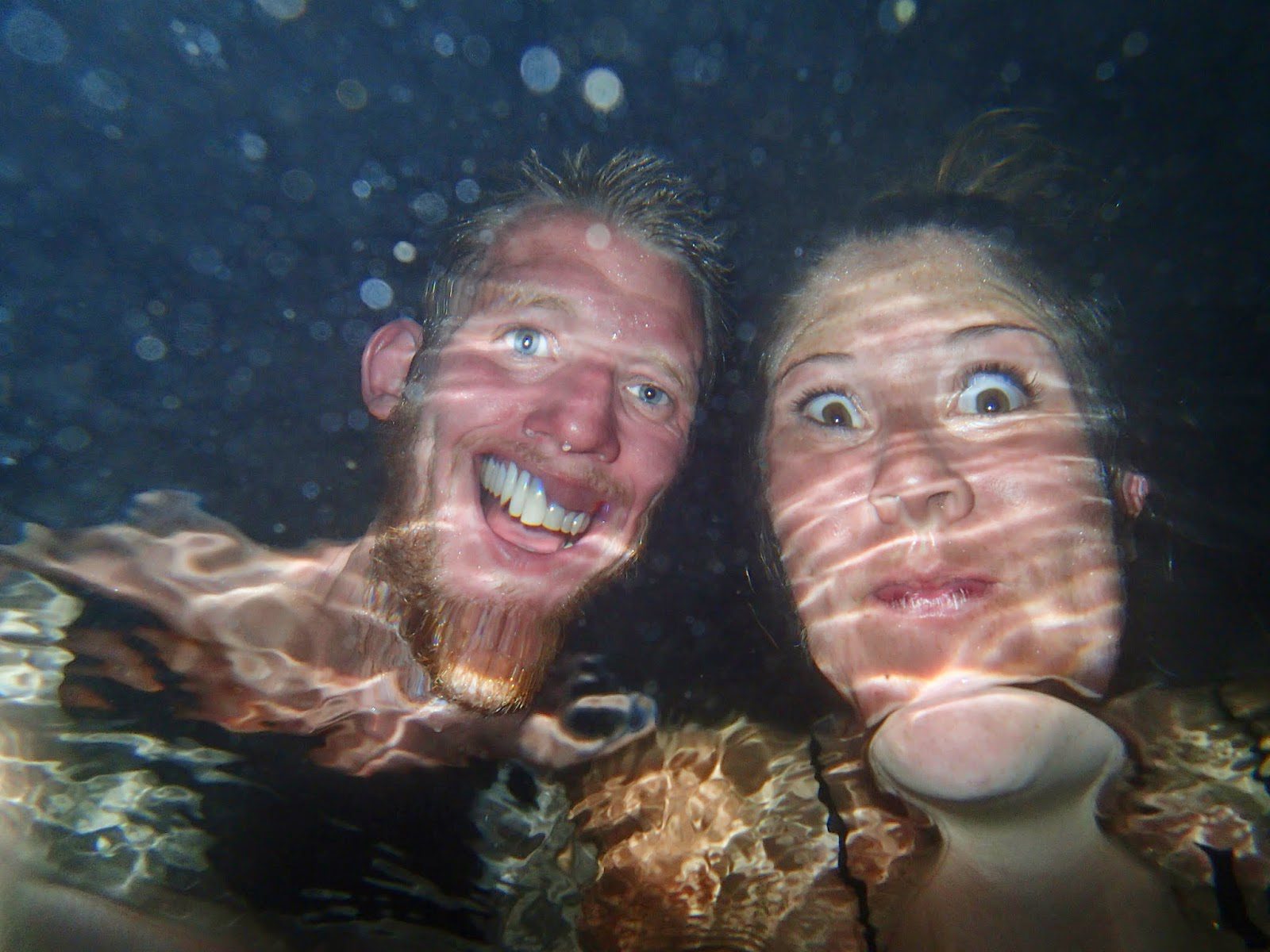 Underwater, cartoon-y selfie!