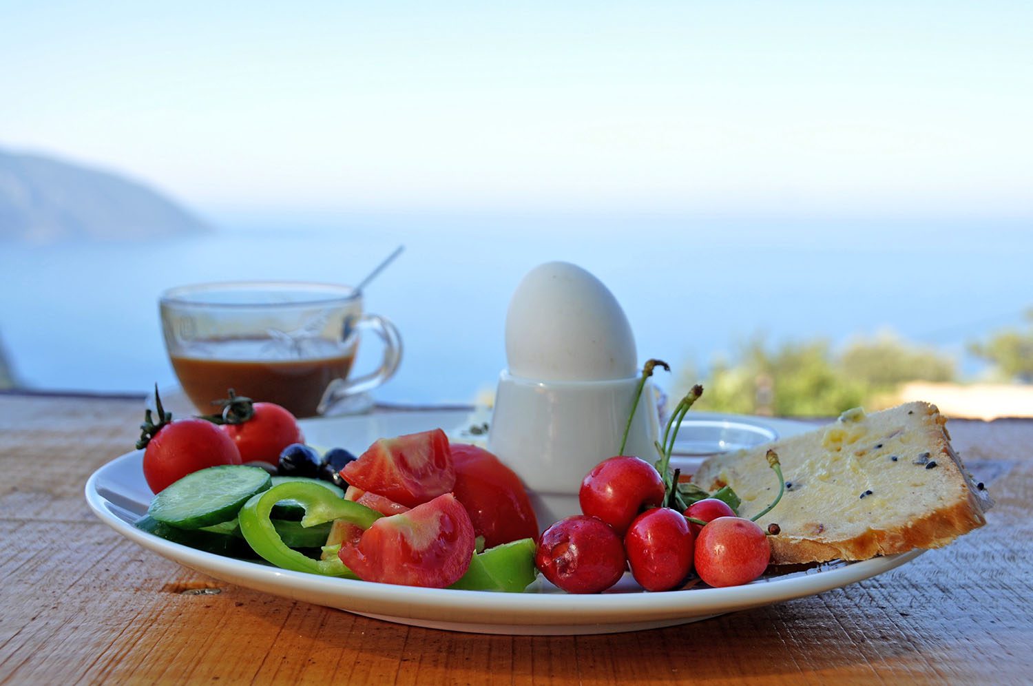 I can't decide which is better... the food or the view!