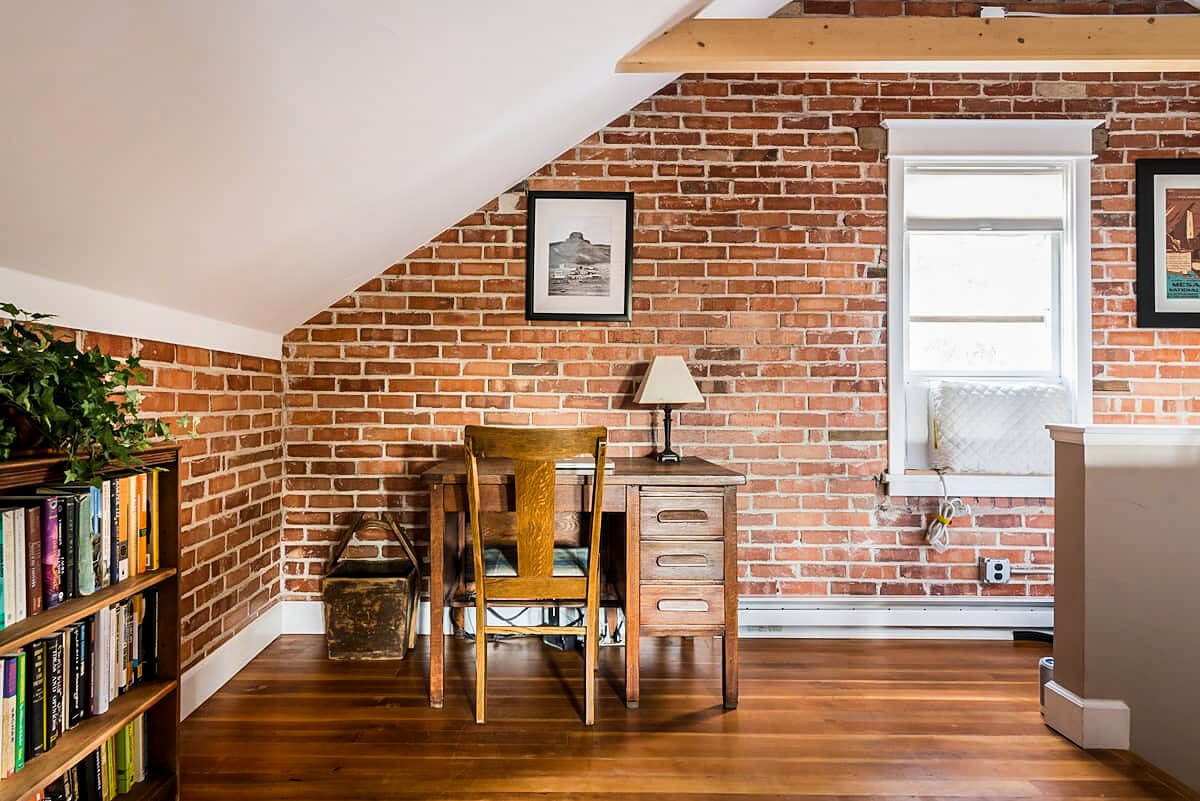 Airbnbs in Denver | Historic Carriage House in Golden