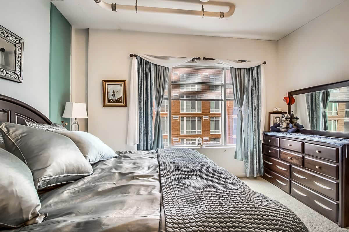 Airbnbs in Denver |Luxury Highrise in LoDo