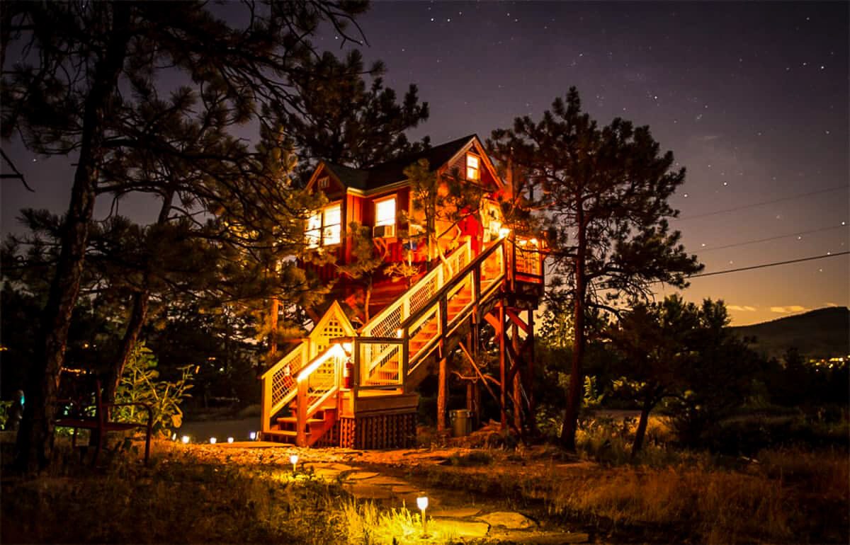 Airbnbs in Denver | Little Red Treehouse in Lyons