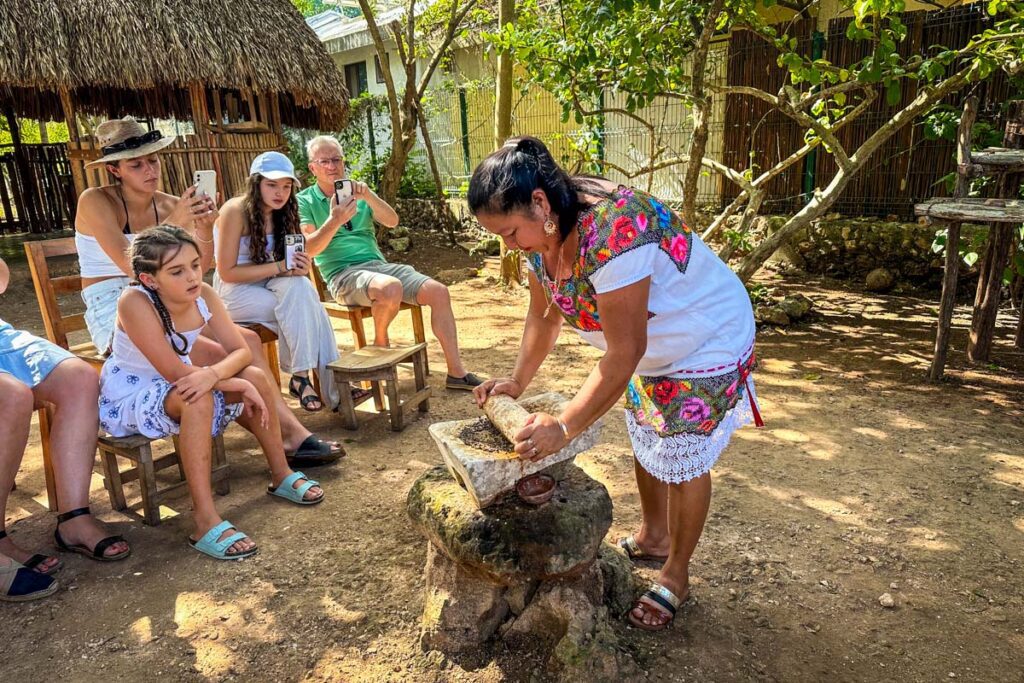 Chef Rosalie cooking experience in Yutacan Mexico