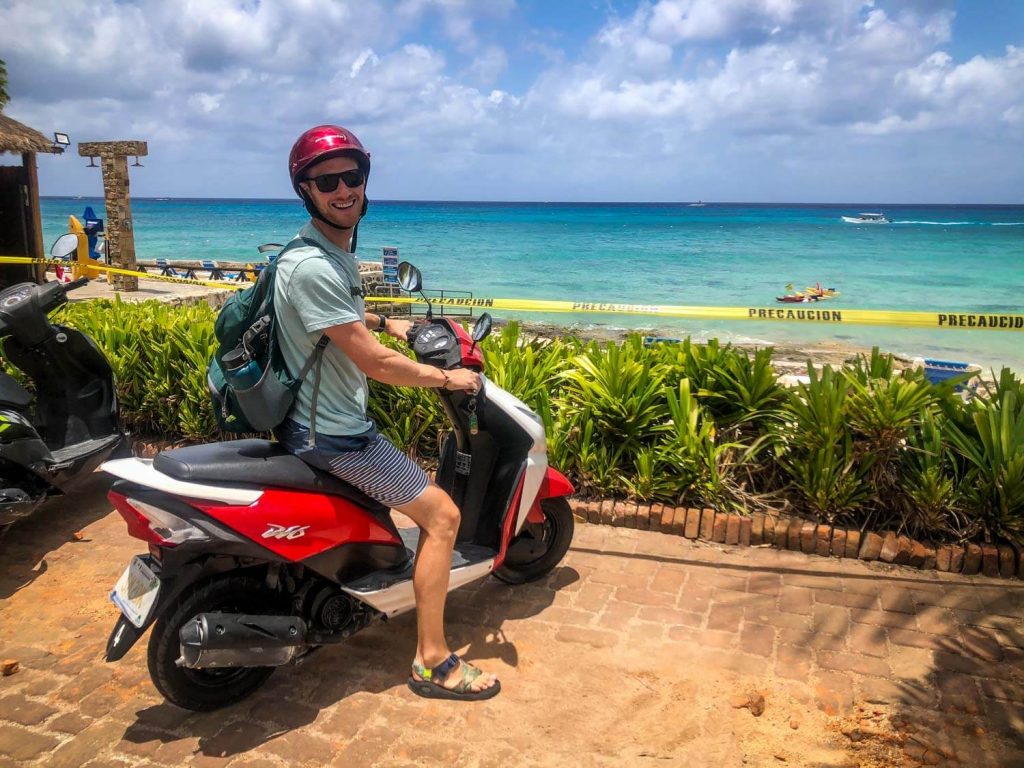 Rent a scooter on Cozumel