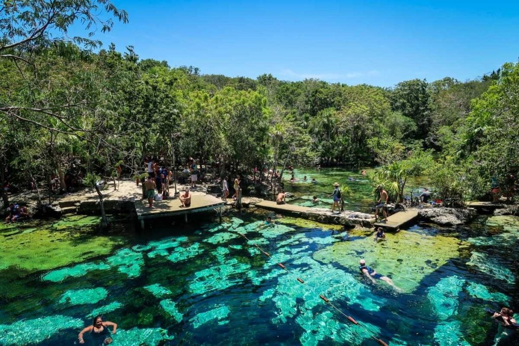 Cenote Azul Mexico