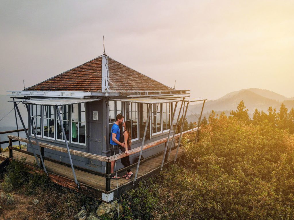 Staying in a fire lookout in Oregon