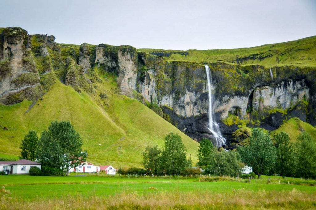 Foss a Sidu Iceland