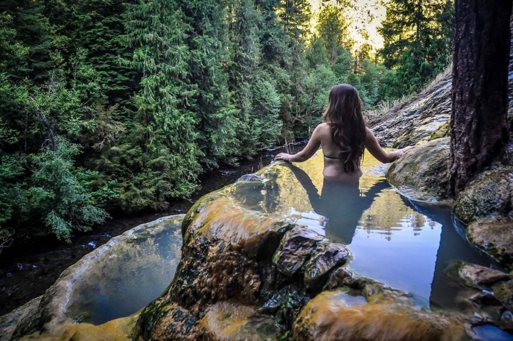 Umpqua Hot Springs Oregon