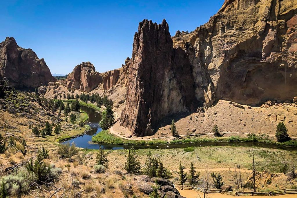 Smith Rock State Park Oregon