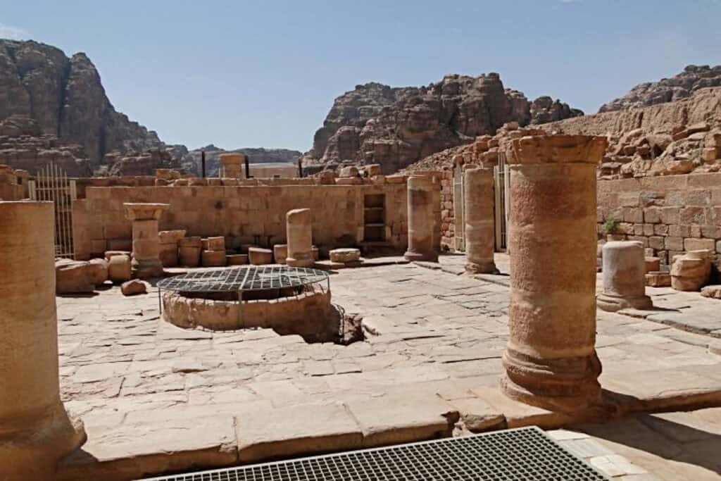 Petra Byzantine Church (Seetheholyland.net)