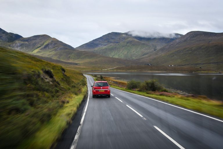 16 Essential Tips for Driving in Scotland + How to choose the BEST