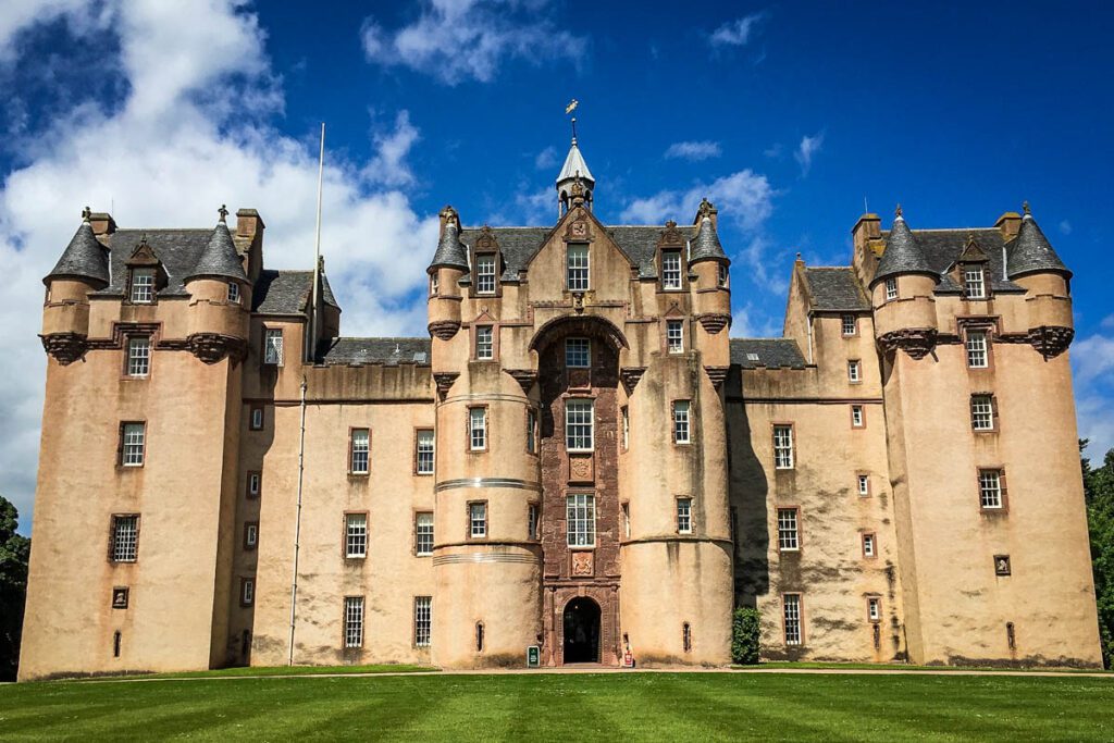 Fyvie Castle Scotland_STOCK-Pix