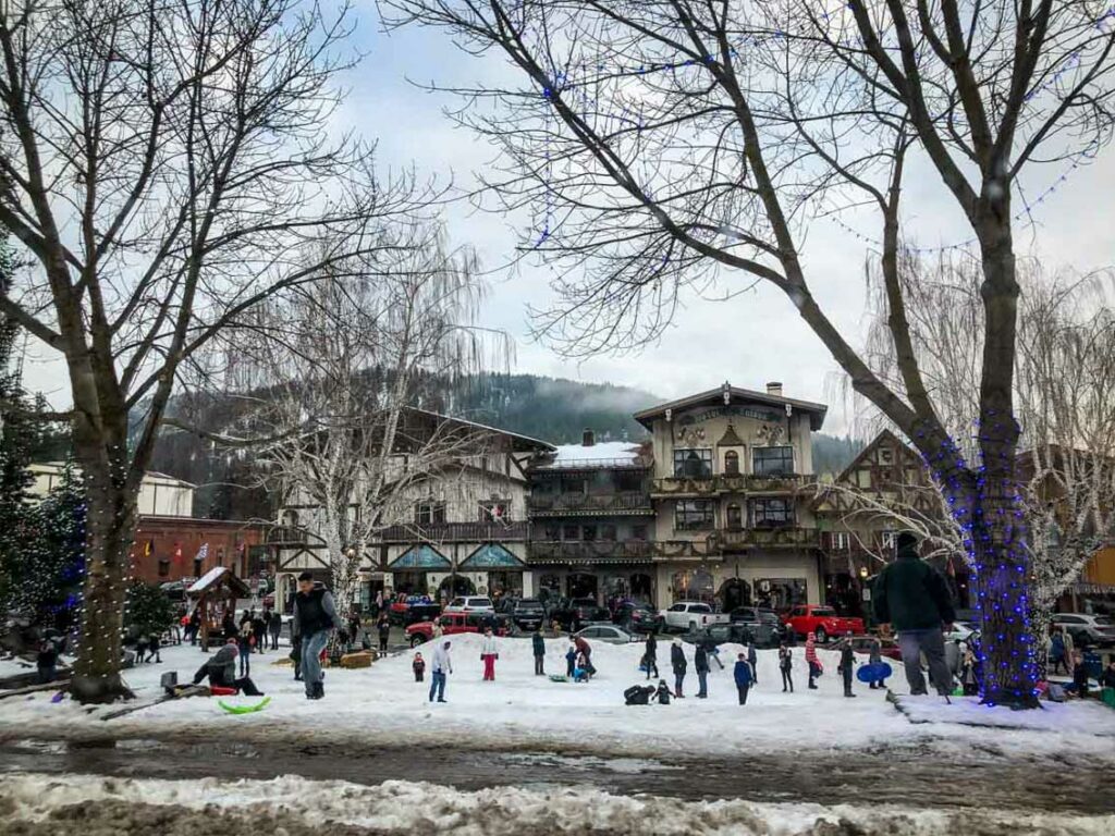 Things to do in Leavenworth, WA Sledding Front Street
