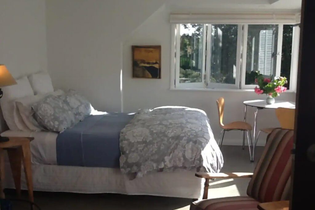 Airbnbs in Auckland | Parkside Garden Studio