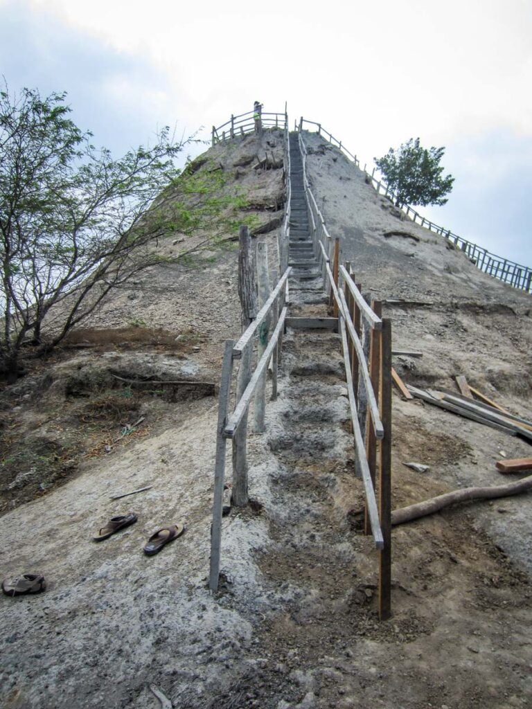 El Totumo Mud Volcano Cartagena day trip