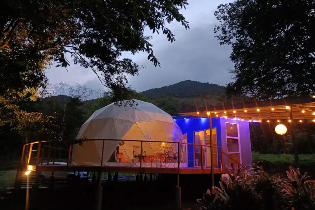 Bitzu Dome (AIrbnb)
