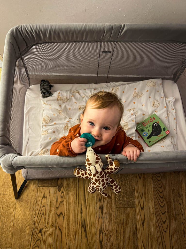 Hotel pack 'n play travel with a baby tips