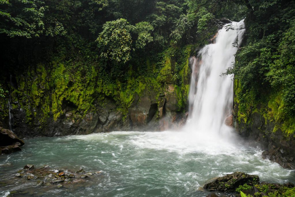 Rio Celeste Waterfall Costa Rica-8