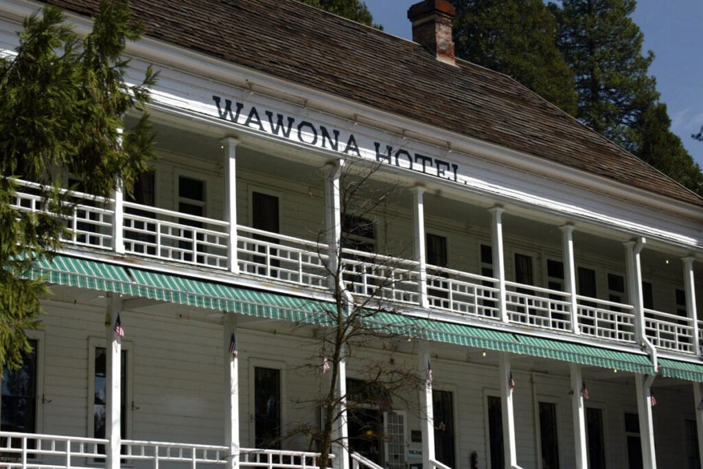 Wawona Hotel Yosemite National Park