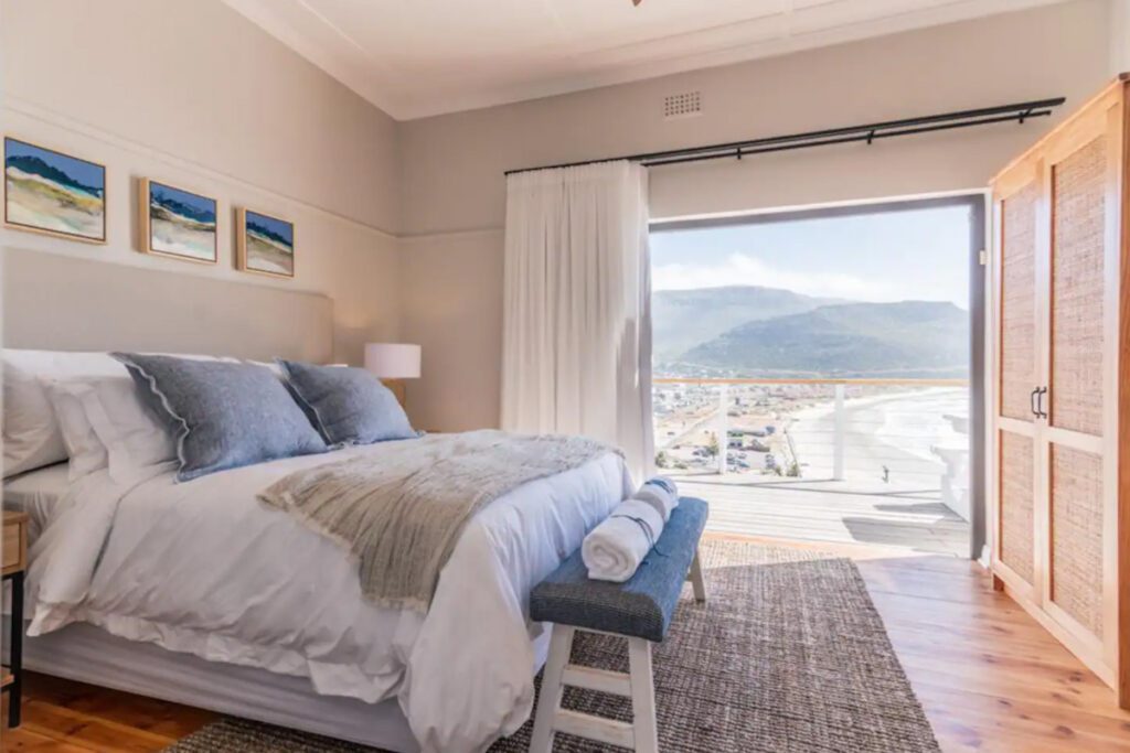 Airbnbs in Cape Town | Fish Hoek Ocean View Oasis