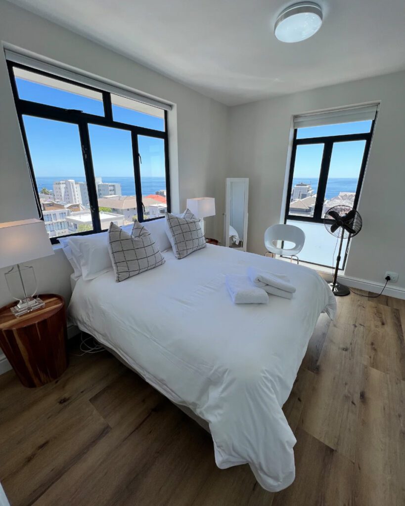 Airbnbs in Cape Town | Sea-Facing Top Floor Apartment