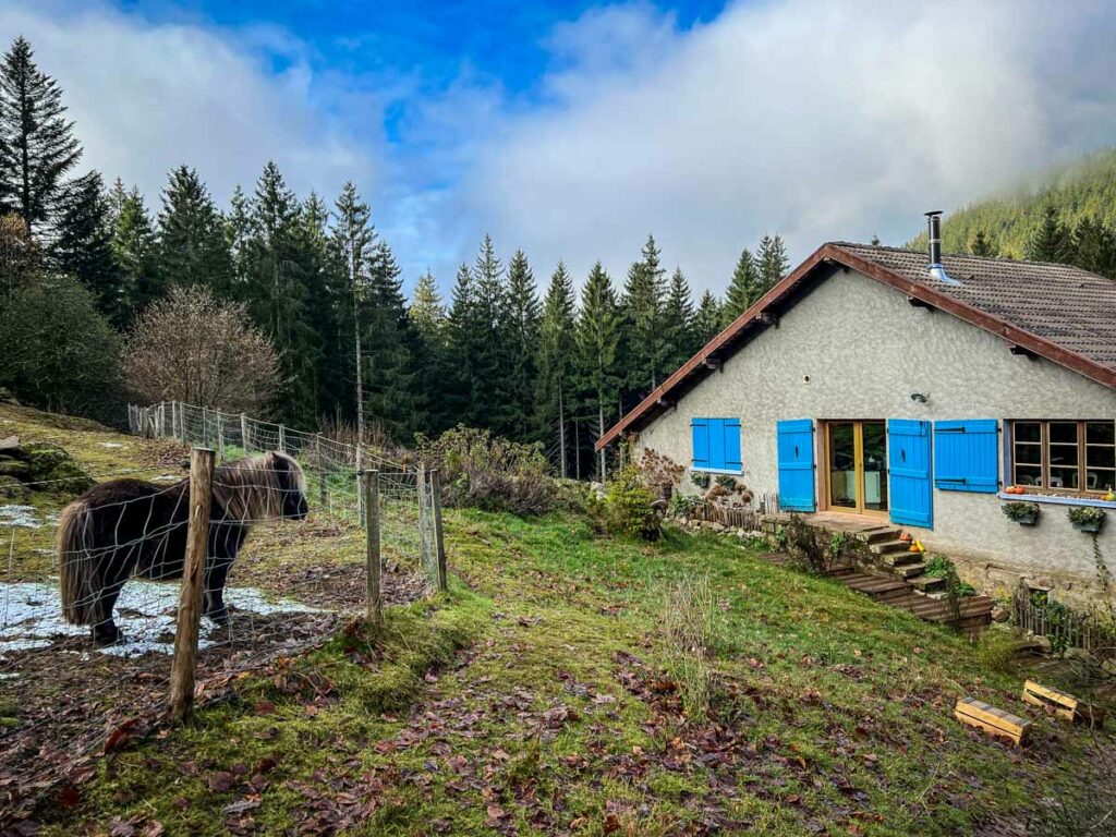 Farmstay French countryside Airbnb