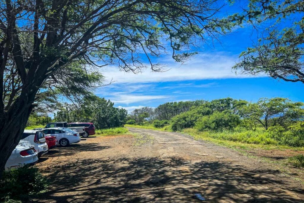 Parking Papakolea Green Sand Beach Hawaii Big Island