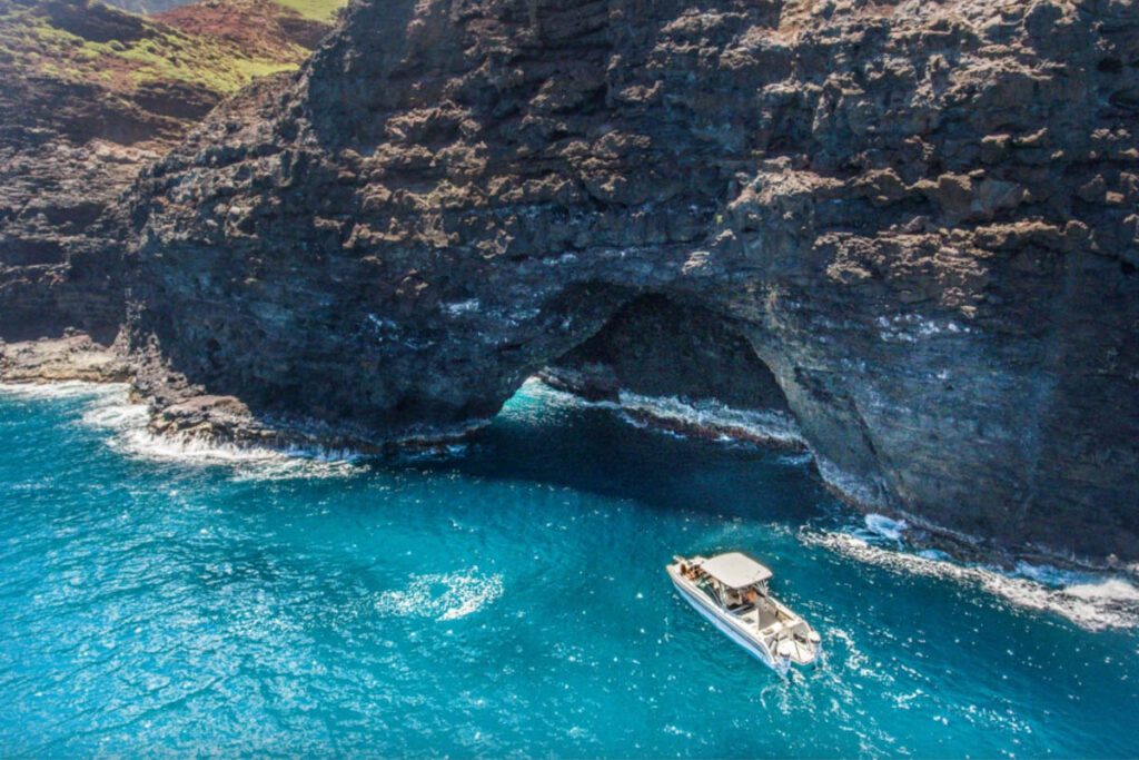 Makana Charters