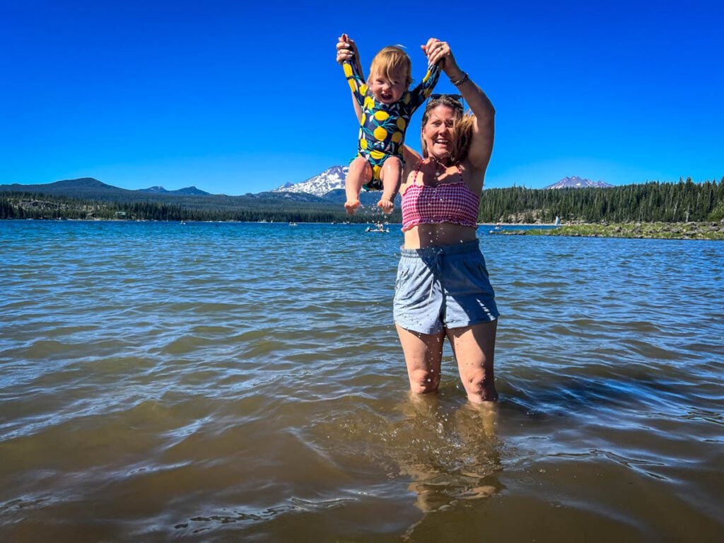 Elk Lake Beach Bend Oregon