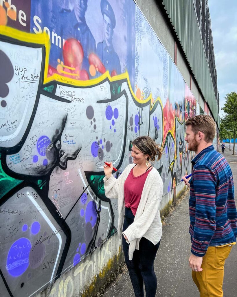 Belfast Peace Wall Northern Ireland