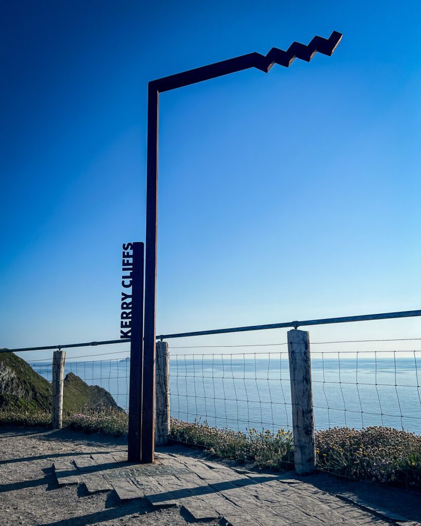 Wild Atlantic Way marker Kerry Cliffs