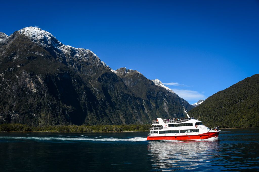 Milford Sound cruise New Zealand