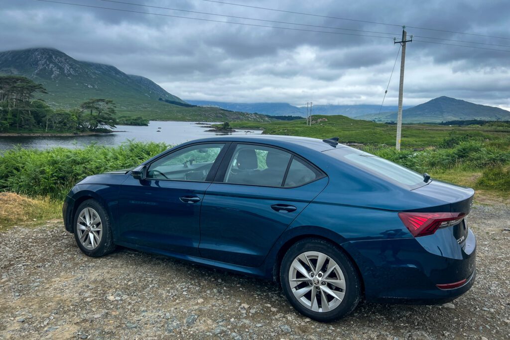 renting car in Ireland