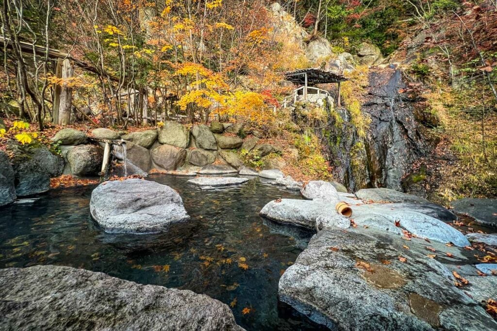 Hatch-no-yu onsen Nikko Japan