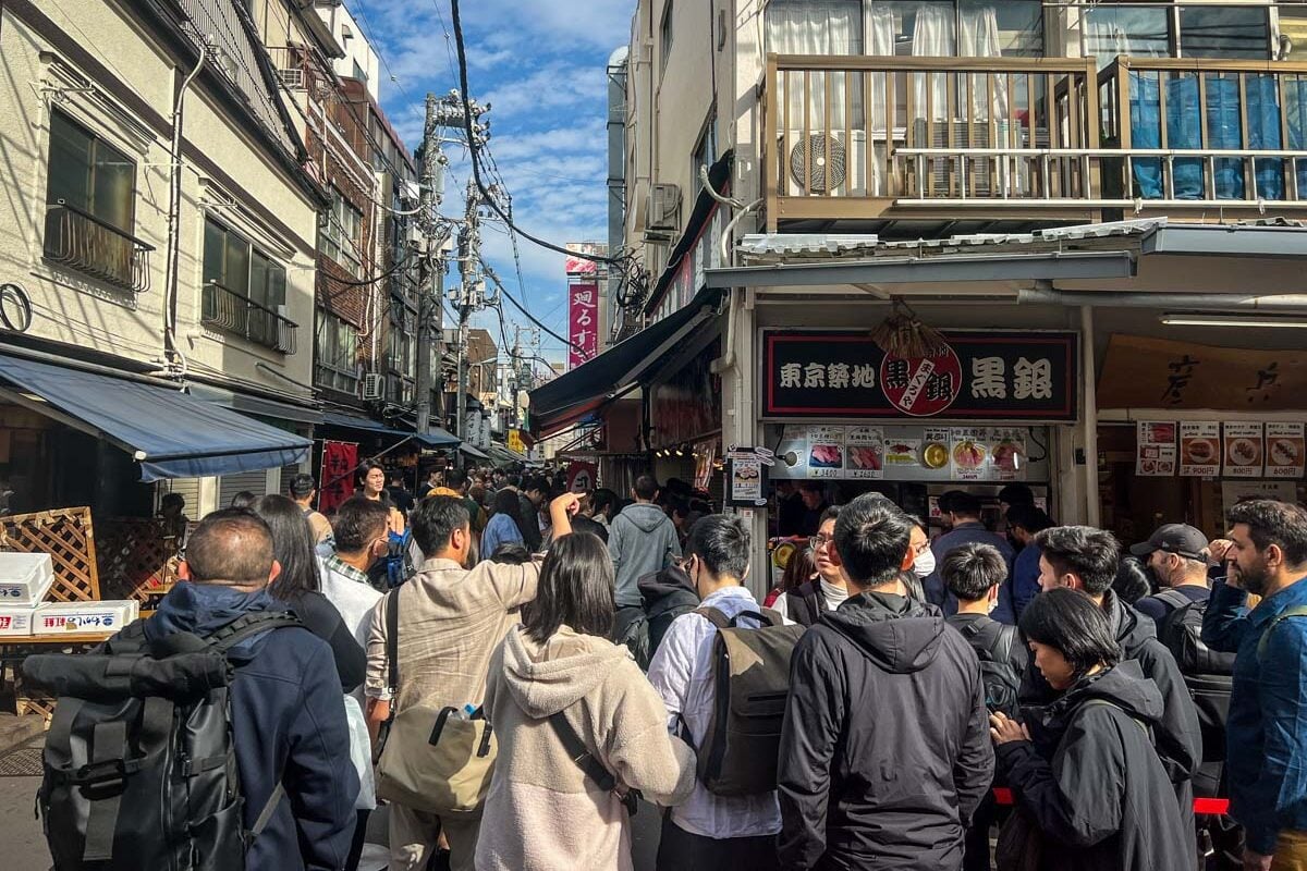 What to wear in Japan locals