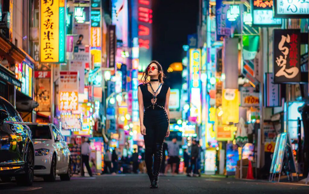 Tokyo Japan night photo shoot (Akira Harigae via AirBnb)