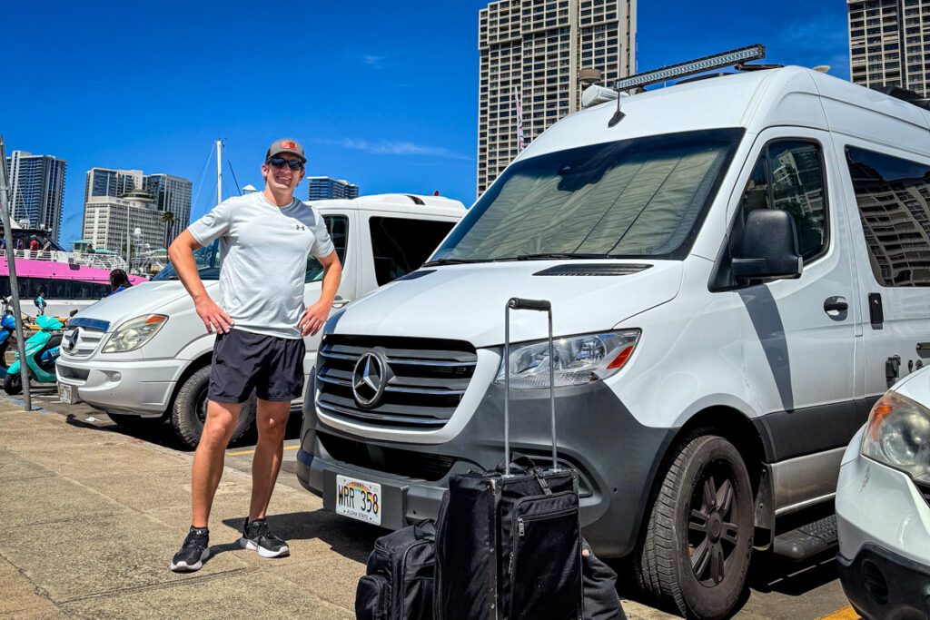 picking up the campervan in Hawaii