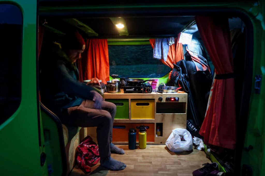 Happy Campers Happy 2 Iceland lighting
