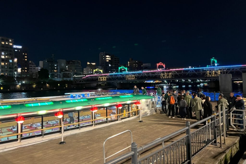 Embarkation point for the Tokyo dinner cruise Japan