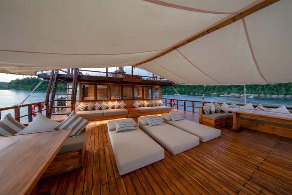 Coralia Raja Ampat Liveaboard Indonesia