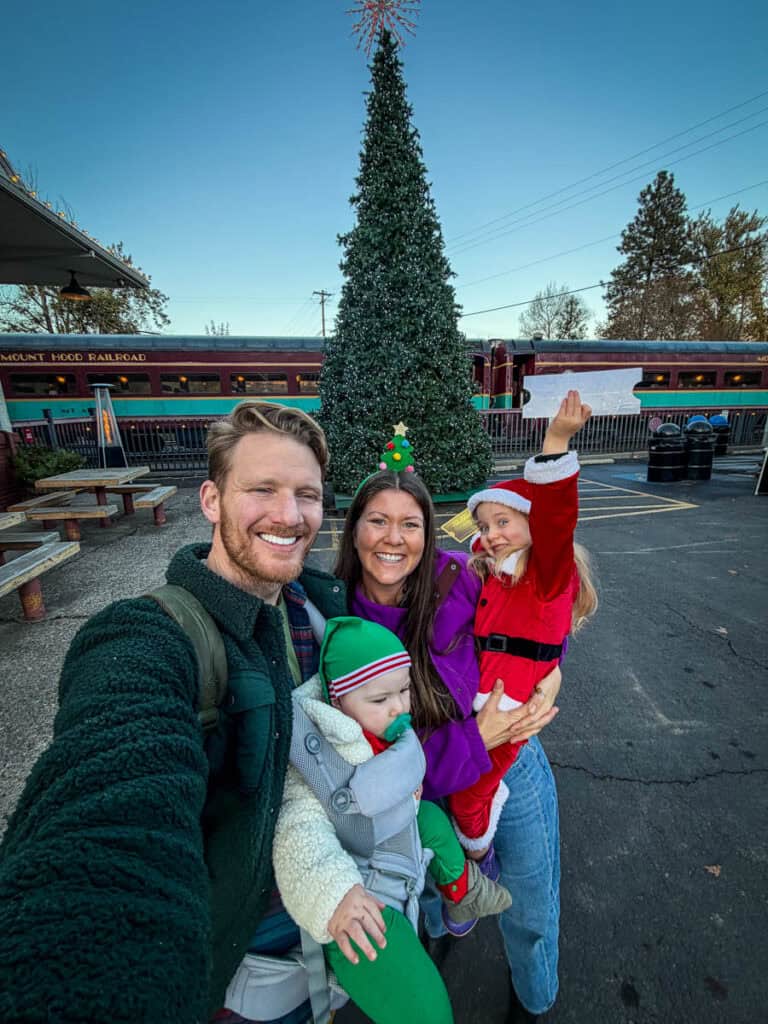 Polar Express Mount Hood Railroad