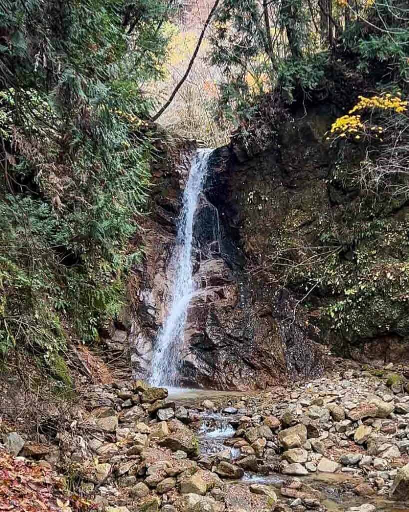 Metaki female waterfall Nakasendo Trail Japan