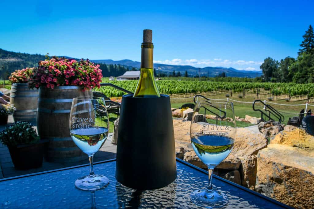 Stave & Stone Winery in Hood River Oregon