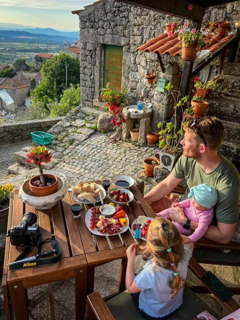Unique rock house Monsanto Portugal accommodation