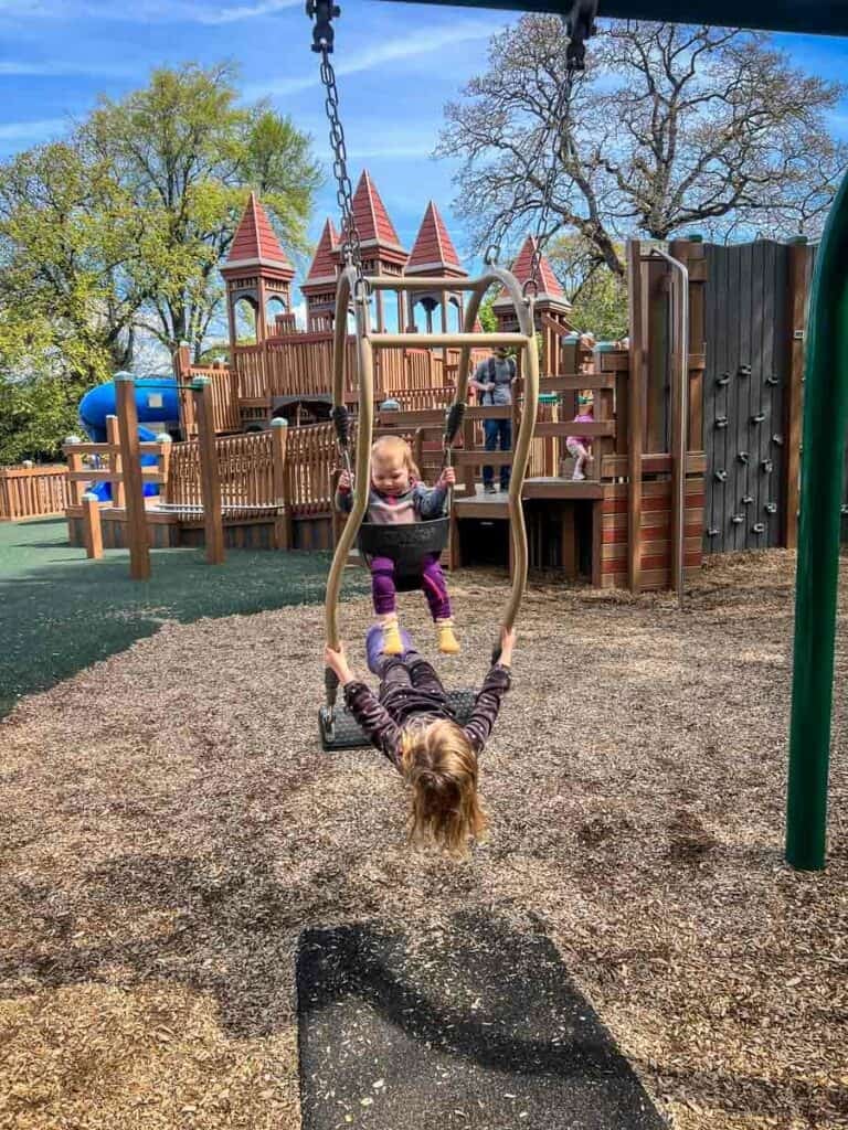 Childrens Park Hood River playground