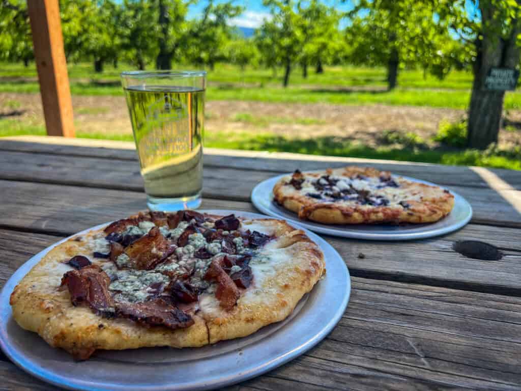 The Gorge White House cider and flatbreads
